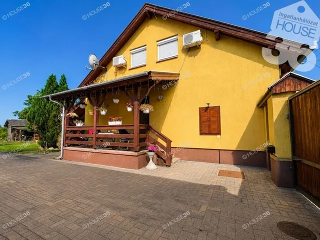 Eladó ház Lajosmizse 163 nm