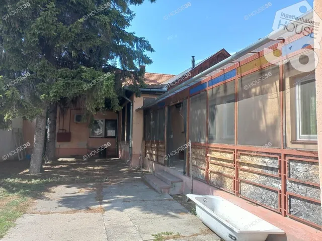 Eladó ház Kecskemét 185 nm