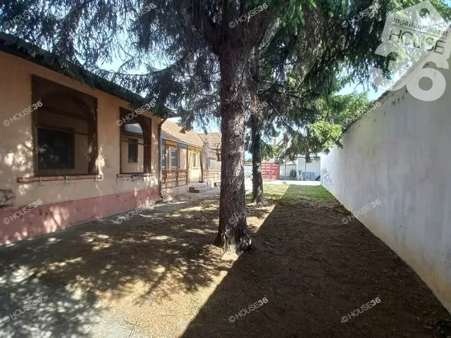 Eladó ház Kecskemét 185 nm