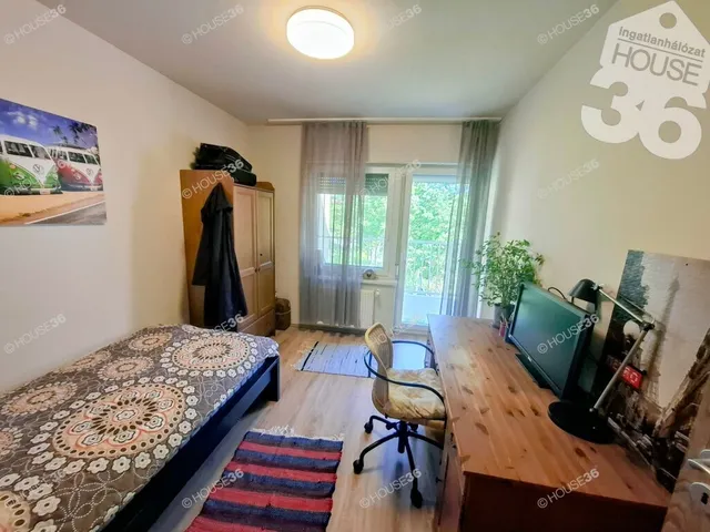 Eladó lakás Kecskemét, Hunyadiváros 109 nm
