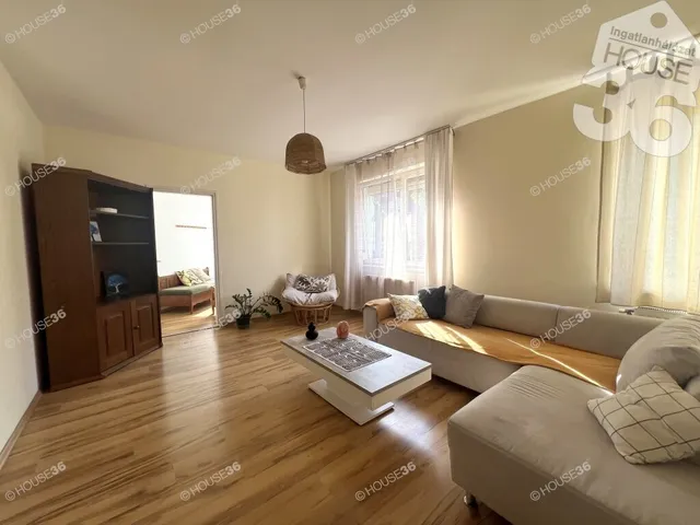 Eladó lakás Kecskemét, Belváros 68 nm