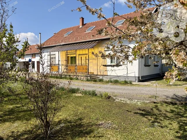 Eladó ház Jászberény 160 nm