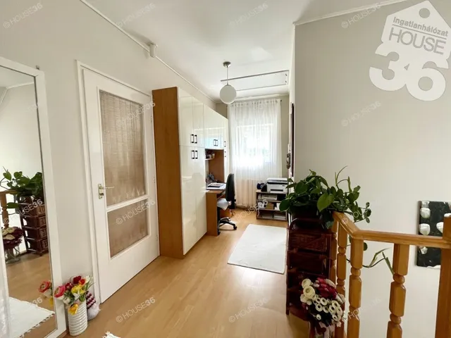 Eladó ház Kecskemét, Hunyadiváros 131 nm