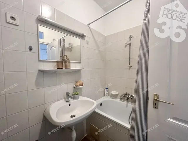 Eladó lakás Kecskemét 68 nm