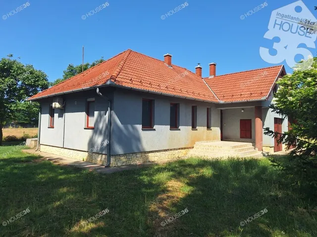 Eladó ház Kiskunfélegyháza 91 nm