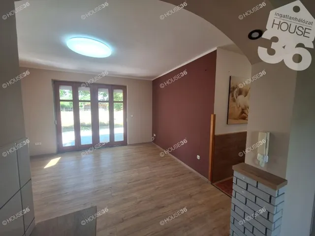 Eladó ház Kiskunfélegyháza 91 nm
