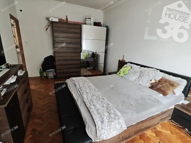 Eladó lakás Kiskunfélegyháza 96 nm