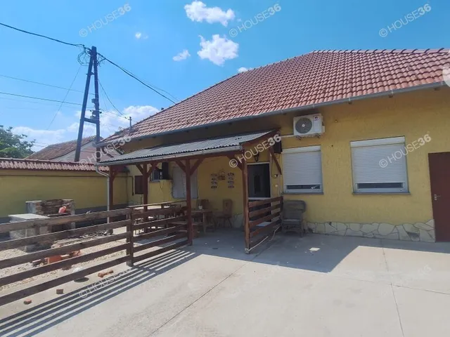 Eladó ház Kiskunfélegyháza 66 nm