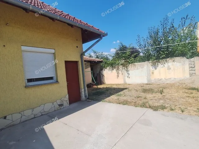 Eladó ház Kiskunfélegyháza 66 nm