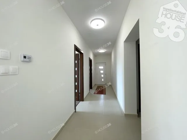 Eladó ház Ballószög 108 nm