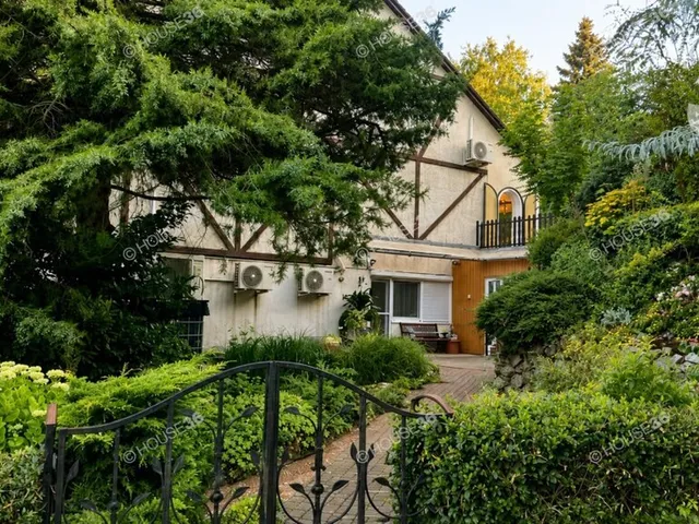 Eladó lakás Szekszárd 224 nm