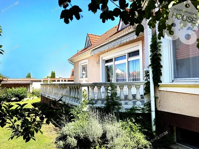 Eladó ház Kecskemét 345 nm