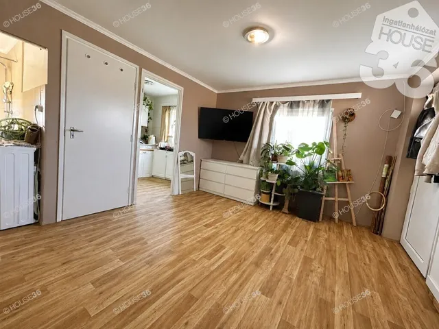 Eladó ház Kecskemét, Rendőrfalu 30 nm
