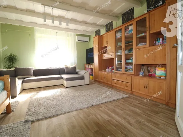 Eladó ház Dunaföldvár 60 nm