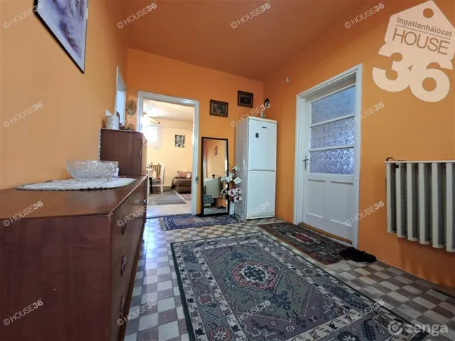 Eladó ház Tiszaalpár 87 nm