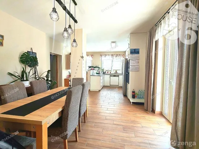 Eladó ház Kecskemét, Kósafalu 155 nm