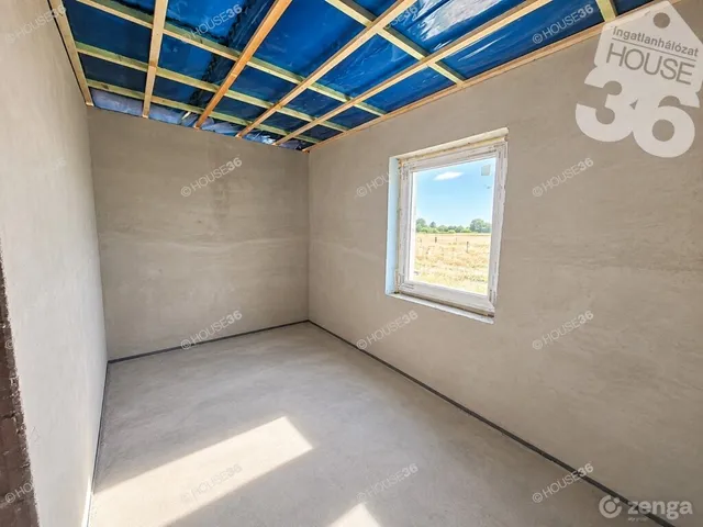 Eladó ház Kunszállás 98 nm
