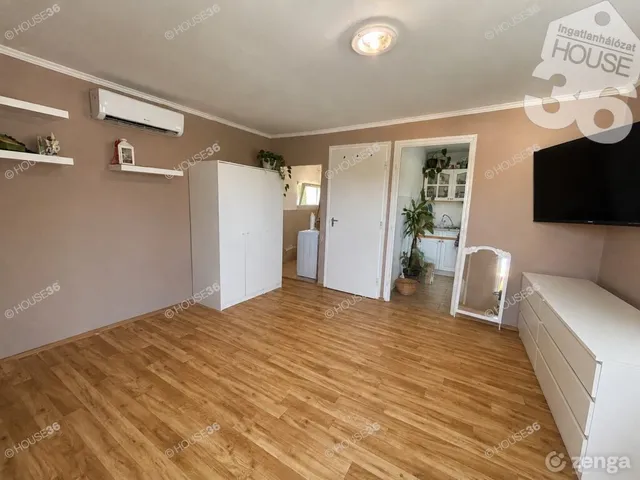 Eladó ház Kecskemét 30 nm