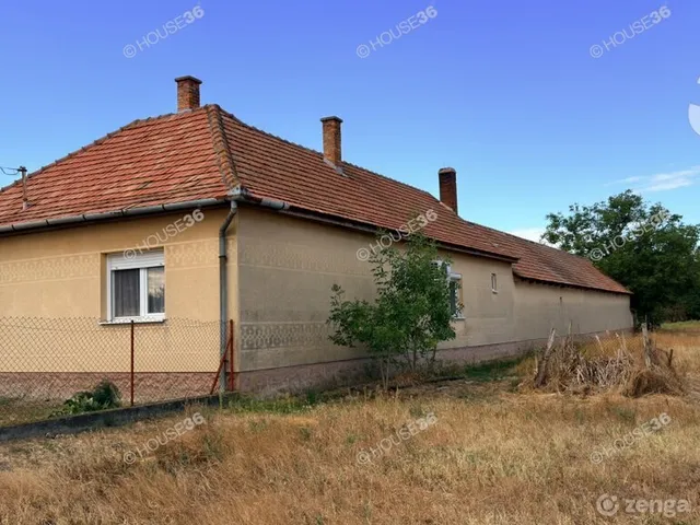 Eladó mezőgazdasági ingatlan Kunszentmiklós 97 nm