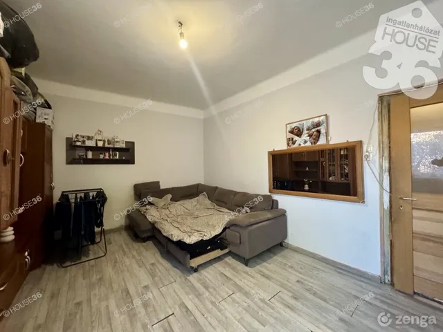 Eladó ház Kecskemét, Petőfiváros 45 nm