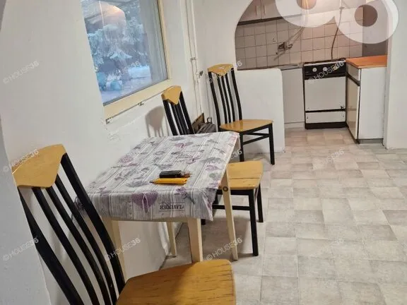 Eladó ház Tiszaalpár 38 nm