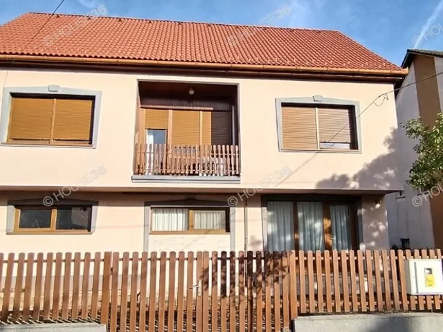 Eladó ház Soltvadkert 164 nm