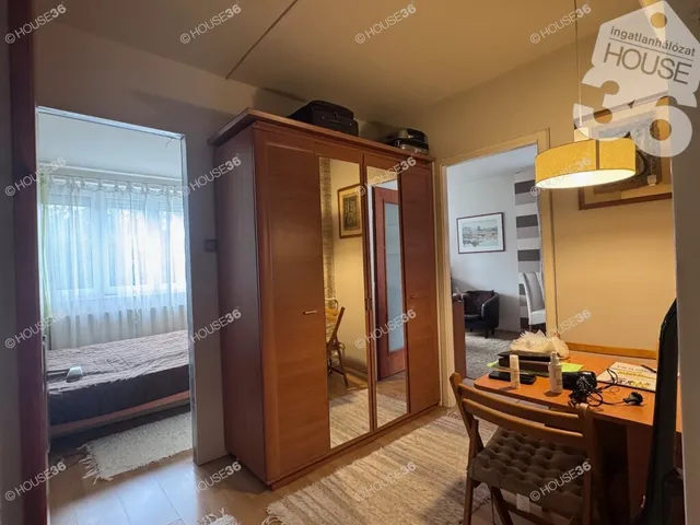 Eladó lakás Budapest III. kerület 66 nm
