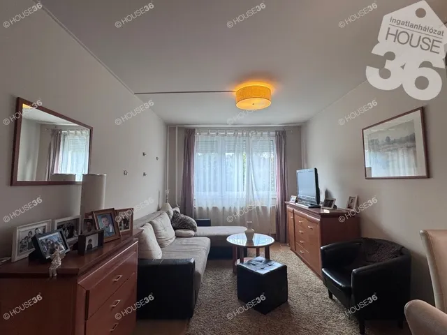 Eladó lakás Budapest III. kerület 66 nm
