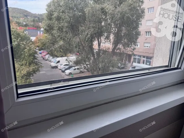Eladó lakás Budapest III. kerület 66 nm