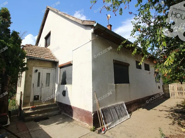Eladó ház Kecel 91 nm