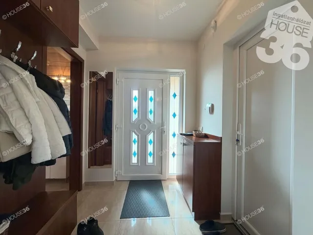 Eladó ház Kecskemét, Máriahegy 127 nm