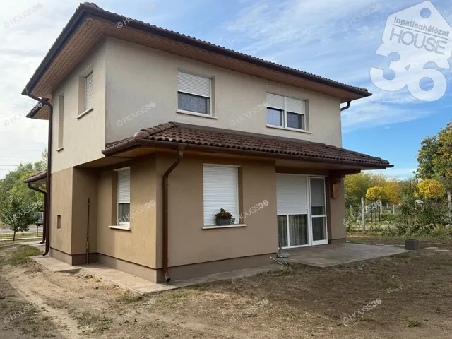 Eladó ház Kecskemét, Máriahegy 127 nm