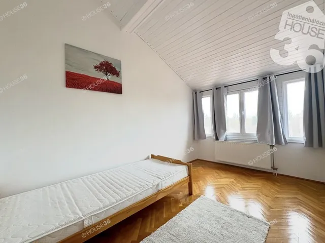 Eladó lakás Kecskemét 152 nm