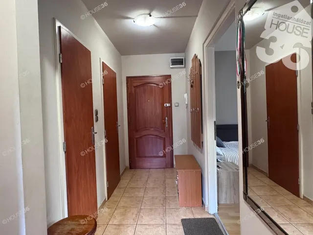 Eladó lakás Budapest III. kerület, Aranyhegy 66 nm