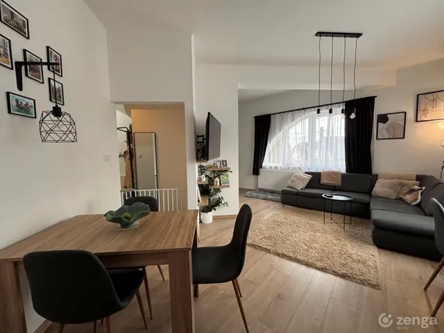 Eladó lakás Kozármisleny 74 nm