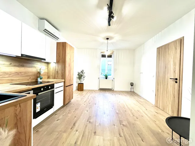 Eladó lakás Pécs, Belváros, Mária utca  62 nm