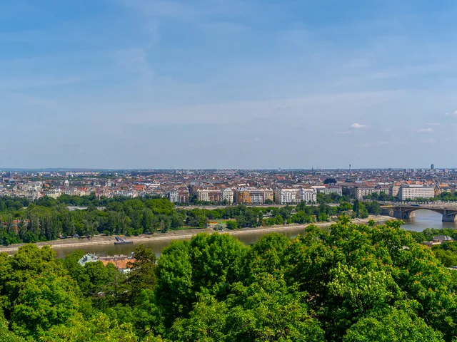 Eladó lakás Budapest II. kerület, Szemlőhegy 155 nm