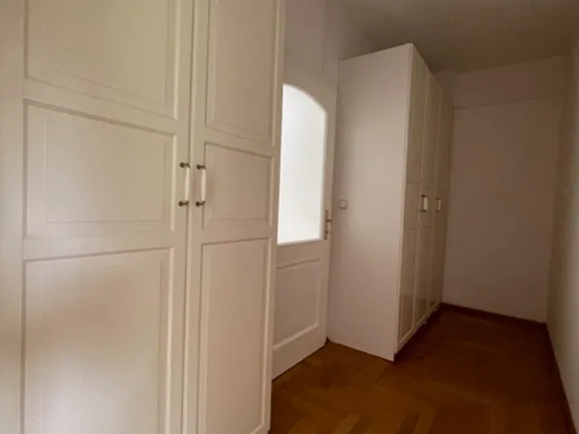 Kiadó ház Budapest XII. kerület, Kútvölgy 300 nm