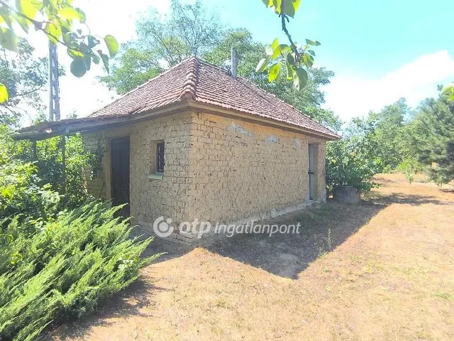 Eladó ház Csongrád 22 nm