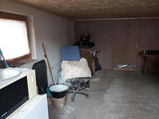 Eladó nyaraló Pécel 123 nm