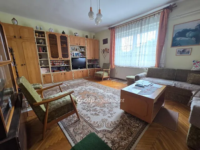 Eladó ház Mezőhegyes 105 nm