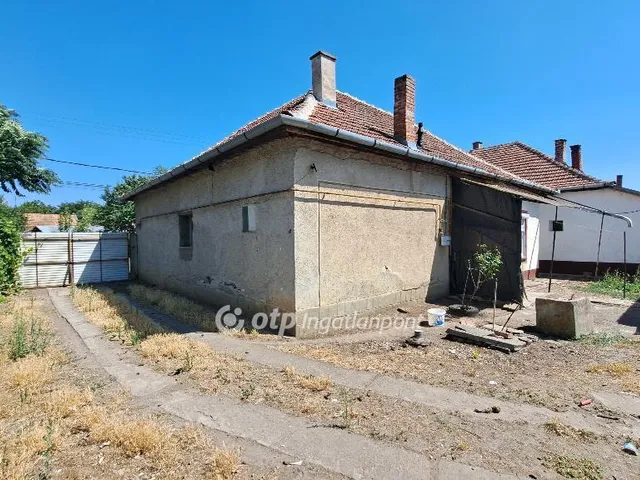 Eladó ház Mezőkovácsháza 92 nm