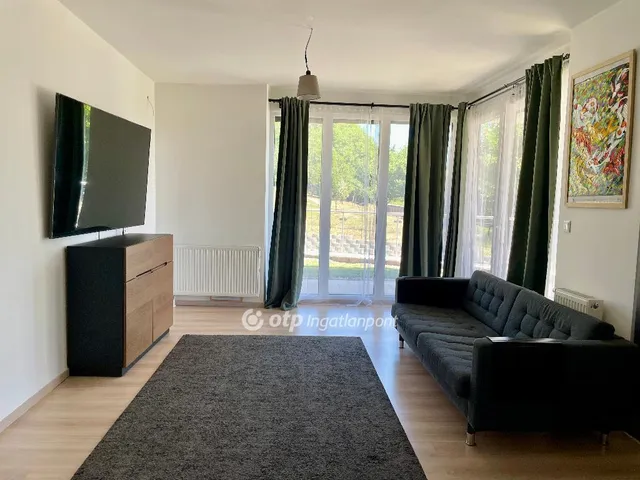 Eladó lakás Budapest III. kerület, Csillaghegy 77 nm