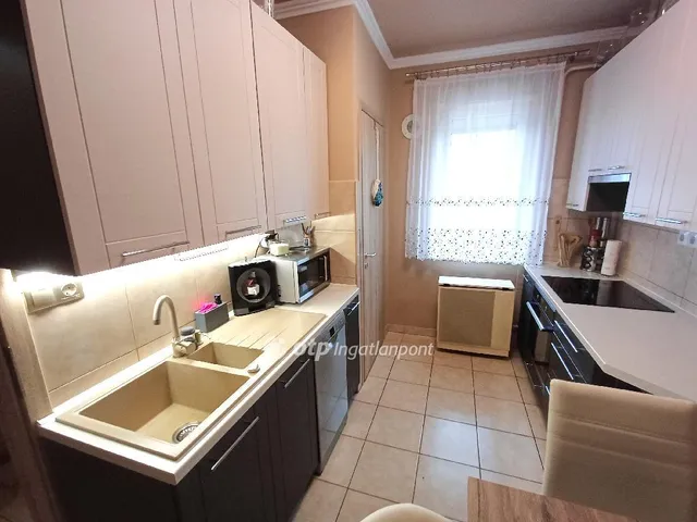 Eladó lakás Tiszakécske 58 nm