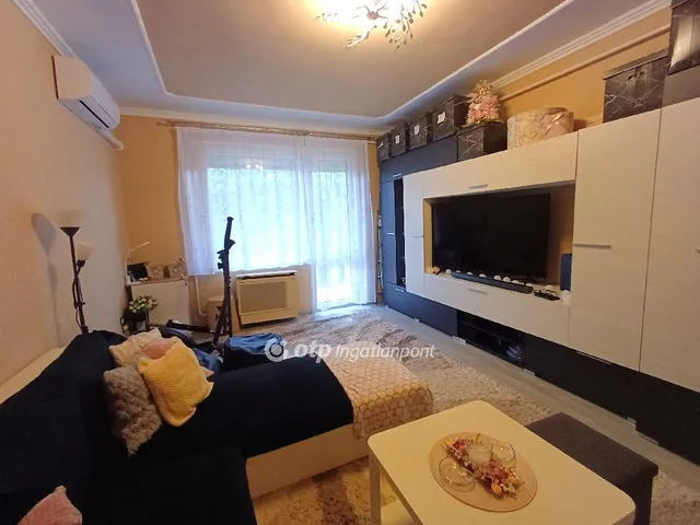 Eladó lakás Tiszakécske 58 nm