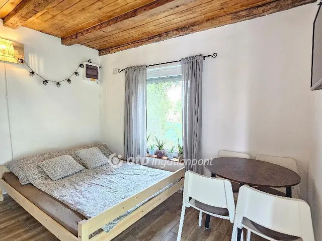 Eladó ház Szentes 18 nm