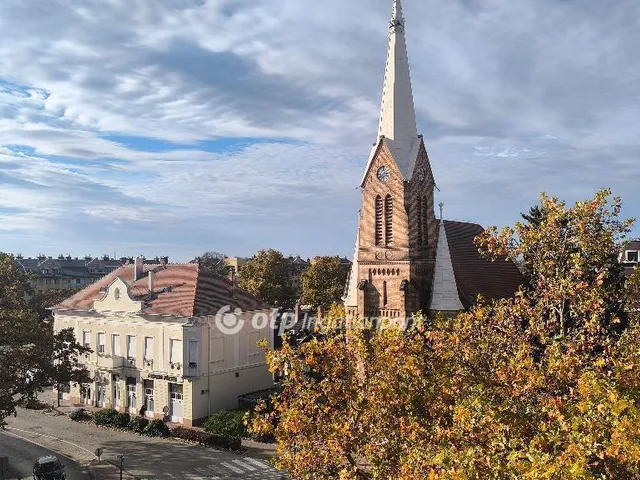 Eladó lakás Szentes 62 nm