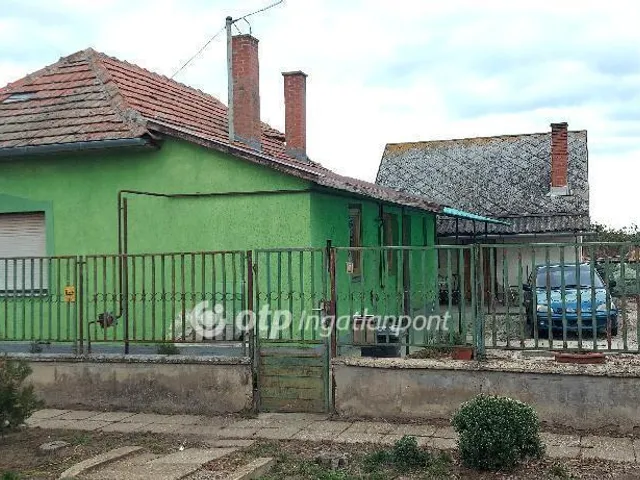 Eladó ház Kunszentmárton 70 nm