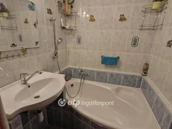 Eladó lakás Budapest III. kerület 48 nm