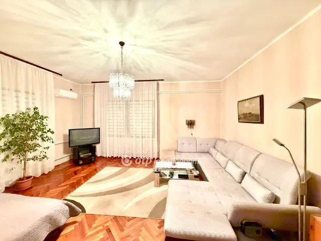 Eladó ház Orosháza 170 nm